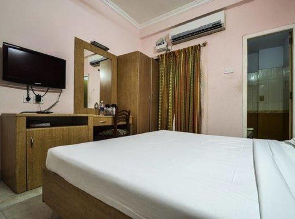 Fabhotel Royal Star Chennai Exterior foto
